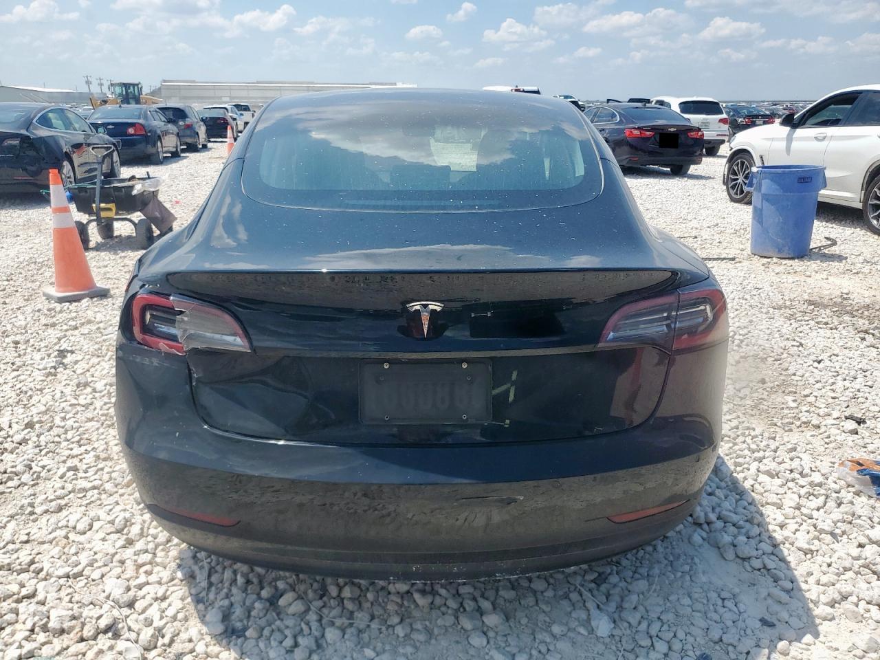 2019 Tesla Model 3 VIN: 5YJ3E1EA9KF304373 Lot: 70335215