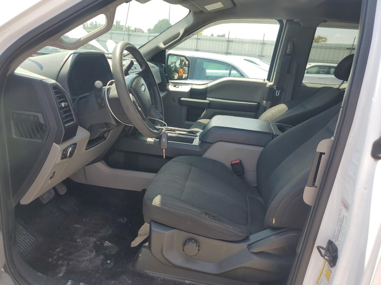 2017 Ford F150 Super Cab VIN: 1FTEX1EP6HKC42093 Lot: 68509855