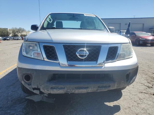  NISSAN FRONTIER 2018 Серебристый