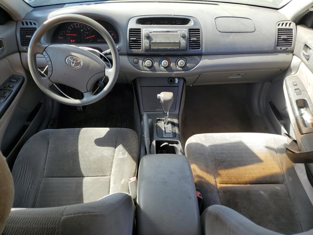 2005 Toyota Camry Le VIN: 4T1BF30K75U105429 Lot: 66518075