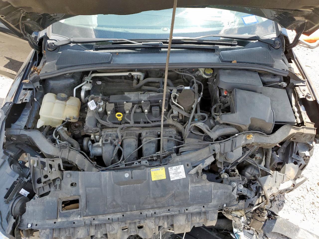 2015 Ford Focus Titanium VIN: 1FADP3J28FL386663 Lot: 68867985