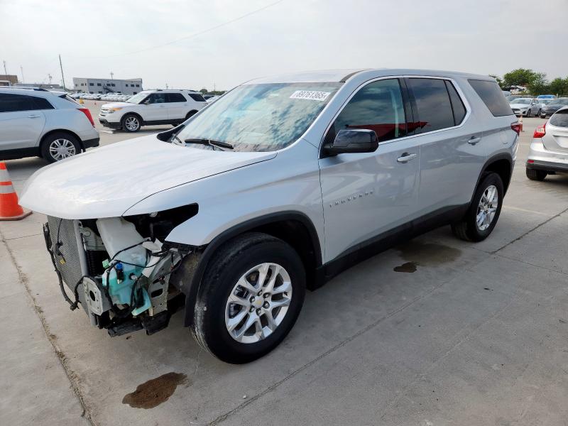  CHEVROLET TRAVERSE 2021 Srebrny