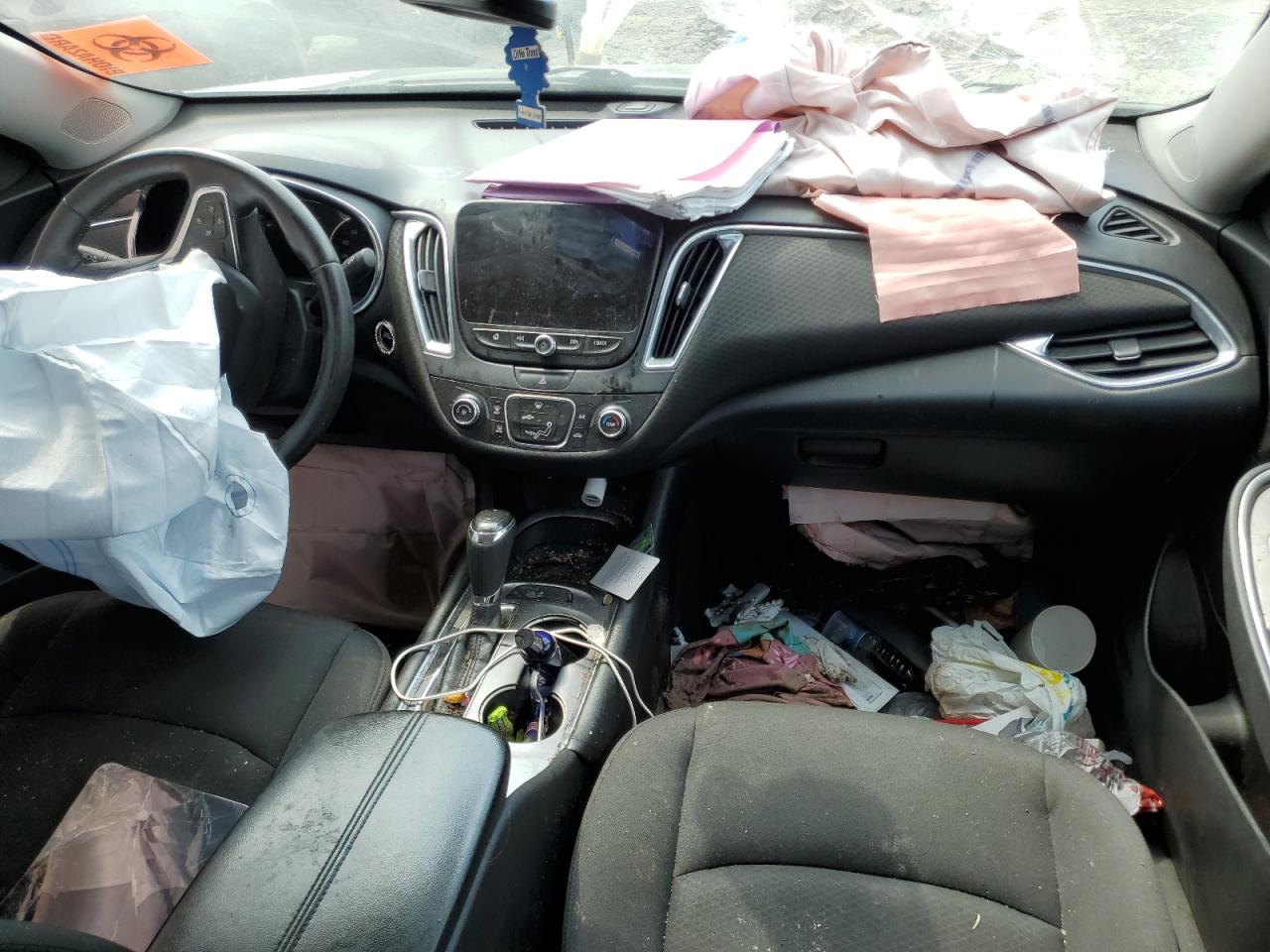 1G1ZE5STXGF245885 2016 Chevrolet Malibu Lt