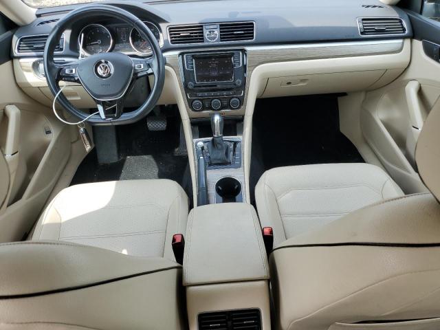  VOLKSWAGEN PASSAT 2017 Черный