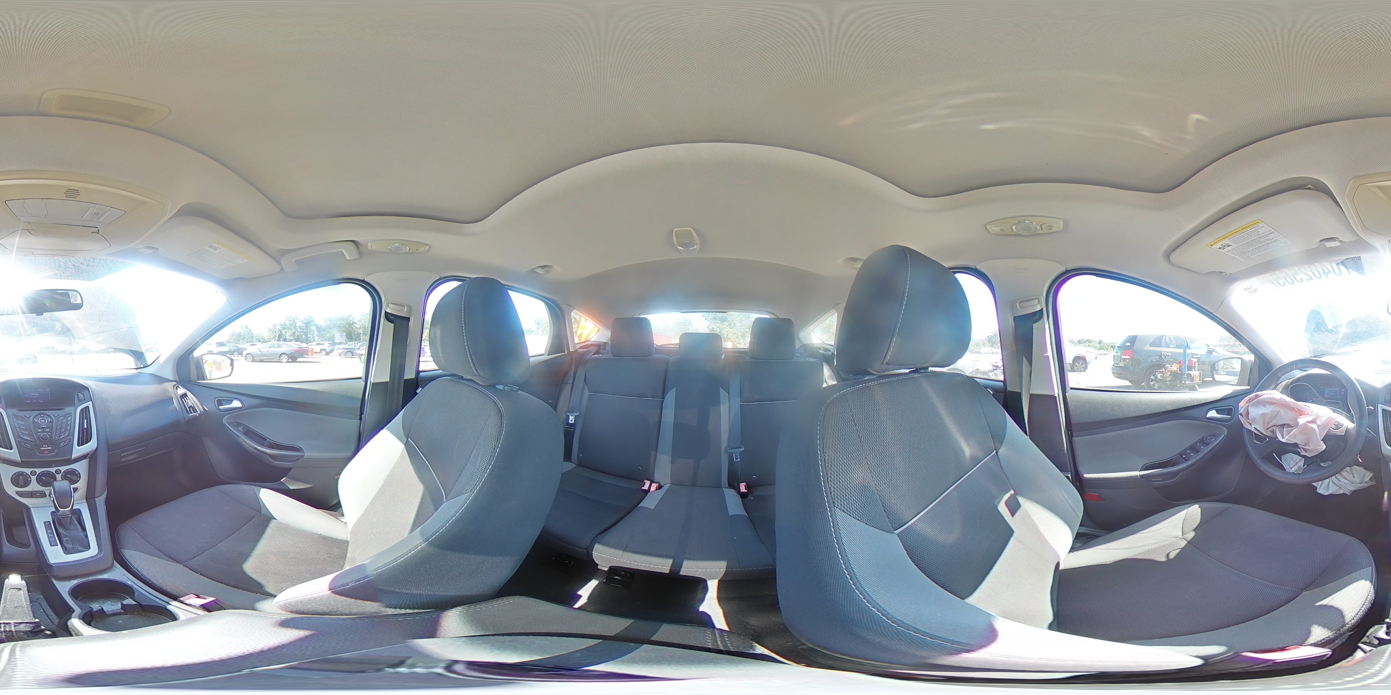 2013 Ford Focus Se VIN: 1FADP3K25DL211847 Lot: 70402565