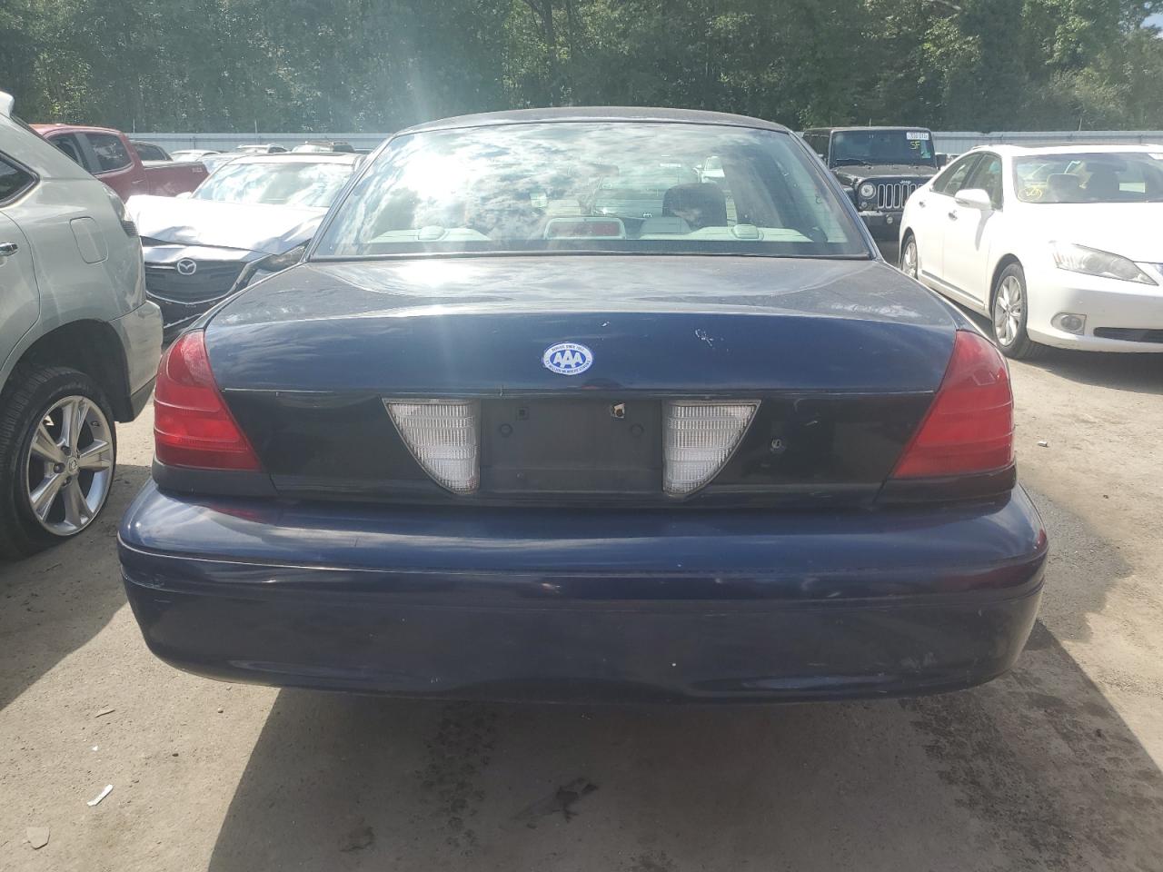 2003 Ford Crown Victoria Police Interceptor VIN: 2FAFP71W43X196943 Lot: 70266405
