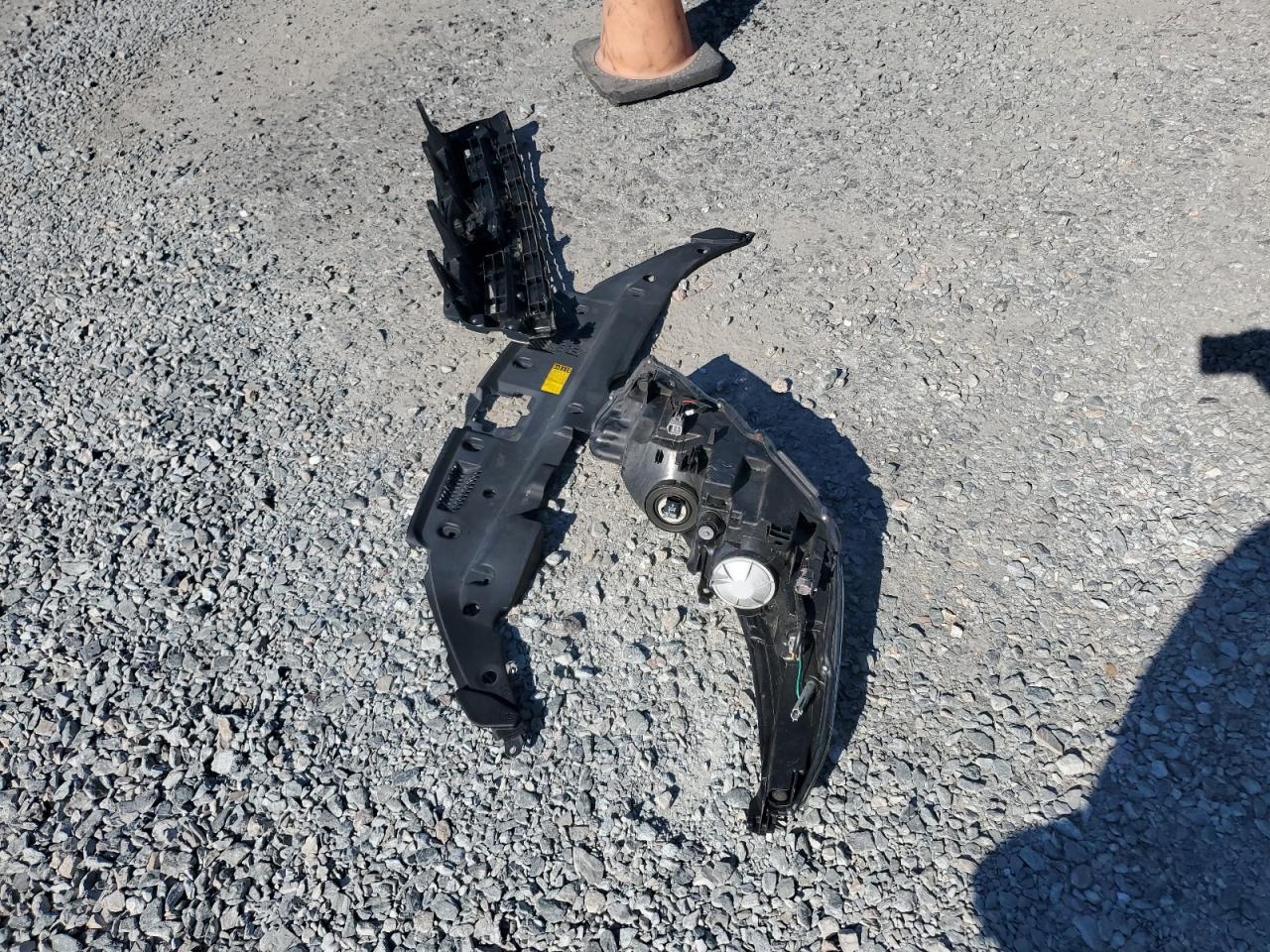 2017 Toyota Highlander Se VIN: 5TDKZRFH7HS512315 Lot: 70820865