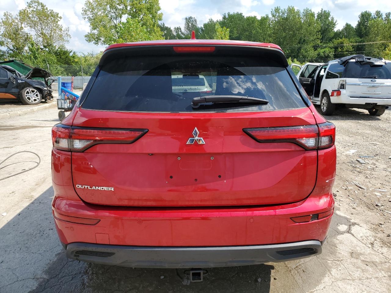 2022 Mitsubishi Outlander Es VIN: JA4J3TA81NZ023818 Lot: 68850535
