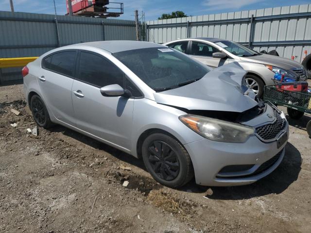 Седаны KIA FORTE 2016 Серебристый
