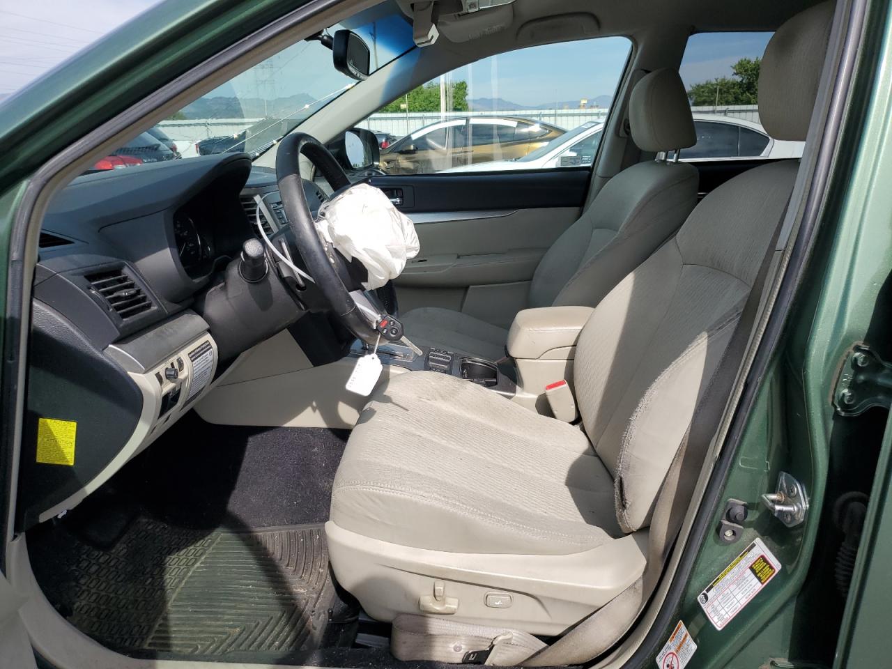 4S4BRBFC3A3351427 2010 Subaru Outback 2.5I Premium