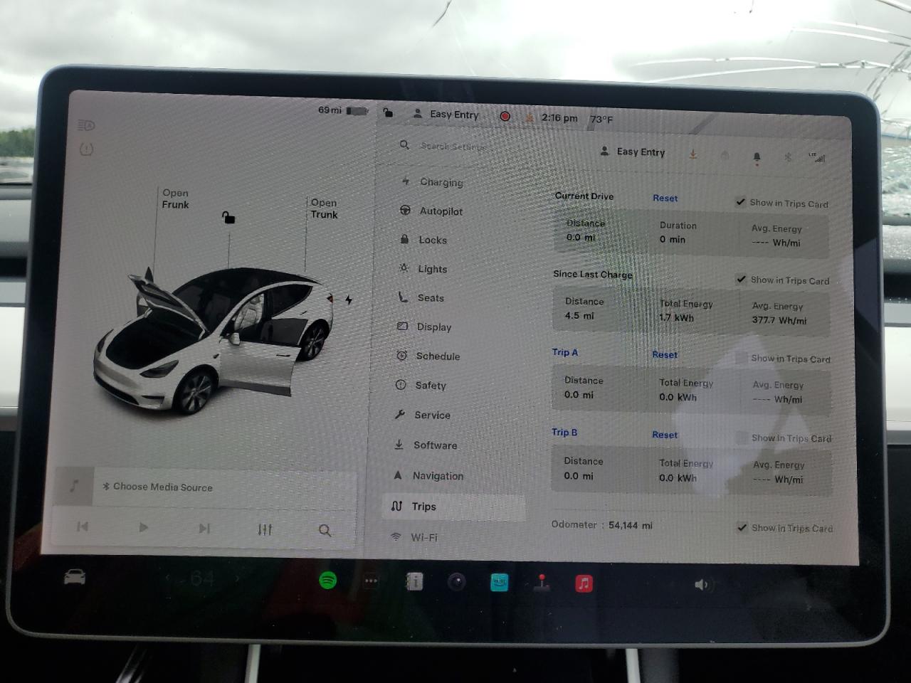 2020 Tesla Model Y VIN: 5YJYGDEEXLF017629 Lot: 70707355