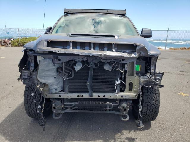  TOYOTA TUNDRA 2018 Угольный