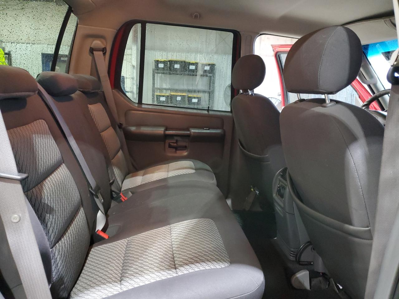 2004 Ford Explorer Sport Trac VIN: 1FMZU67K94UB63309 Lot: 70963875