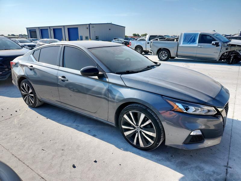 NISSAN ALTIMA 2021 Szary