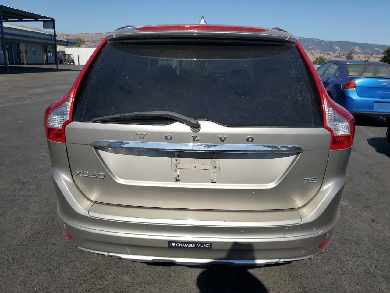 2015 Volvo Xc60 T5 Premier+ VIN: YV426MDC0F2601549 Lot: 70784415