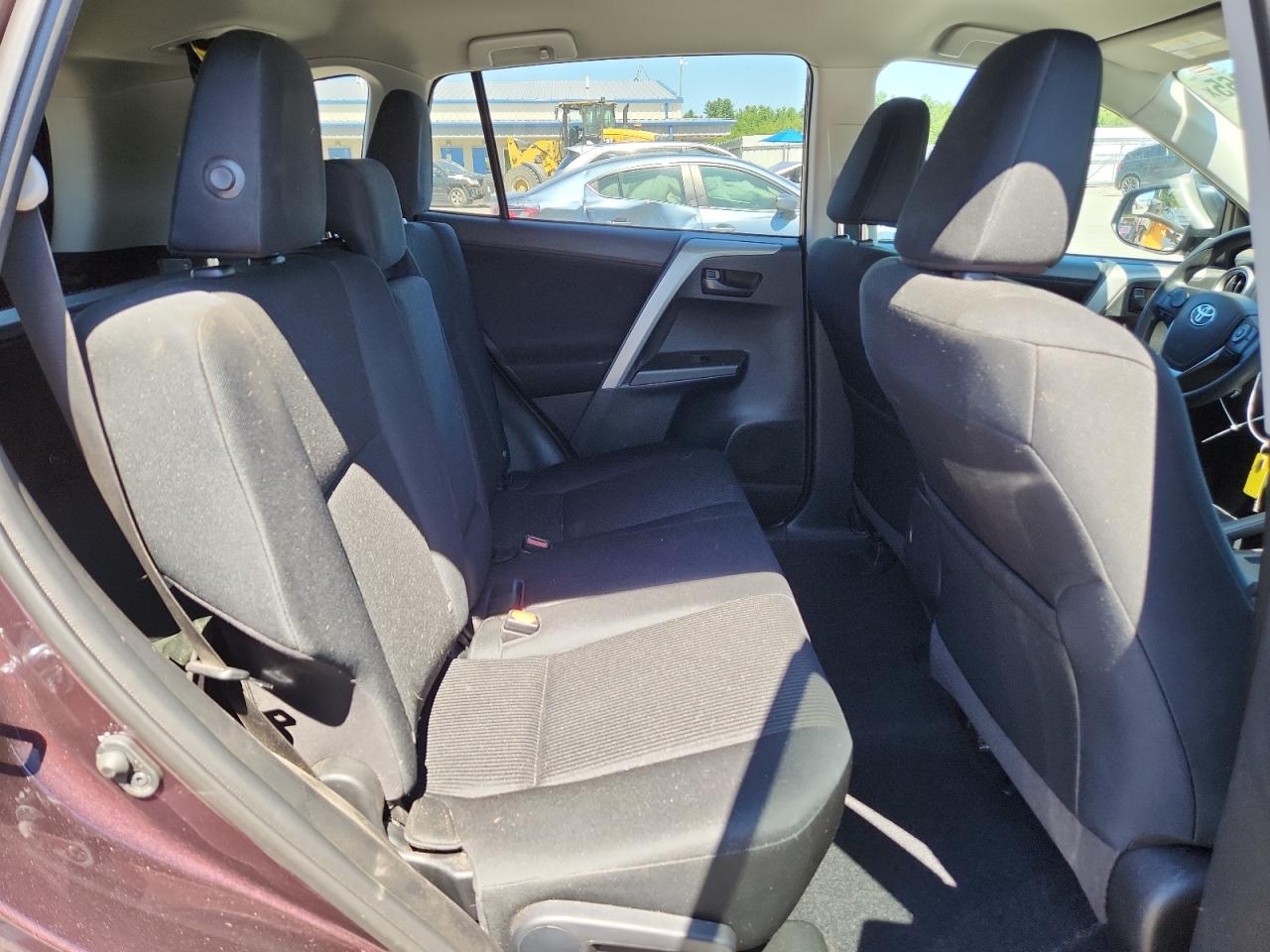 2017 Toyota Rav4 Le VIN: 2T3BFREV8HW671407 Lot: 69688665