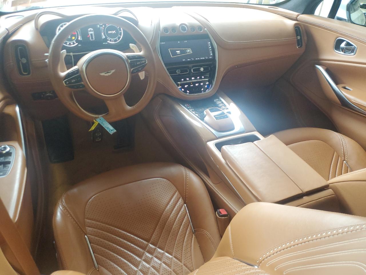 SCFVUJAW1MTV01147 2021 Aston Martin Dbx
