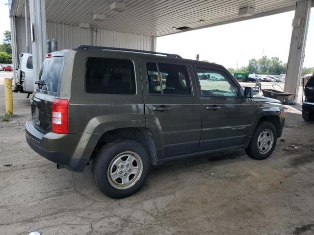  JEEP PATRIOT 2016 Зеленый