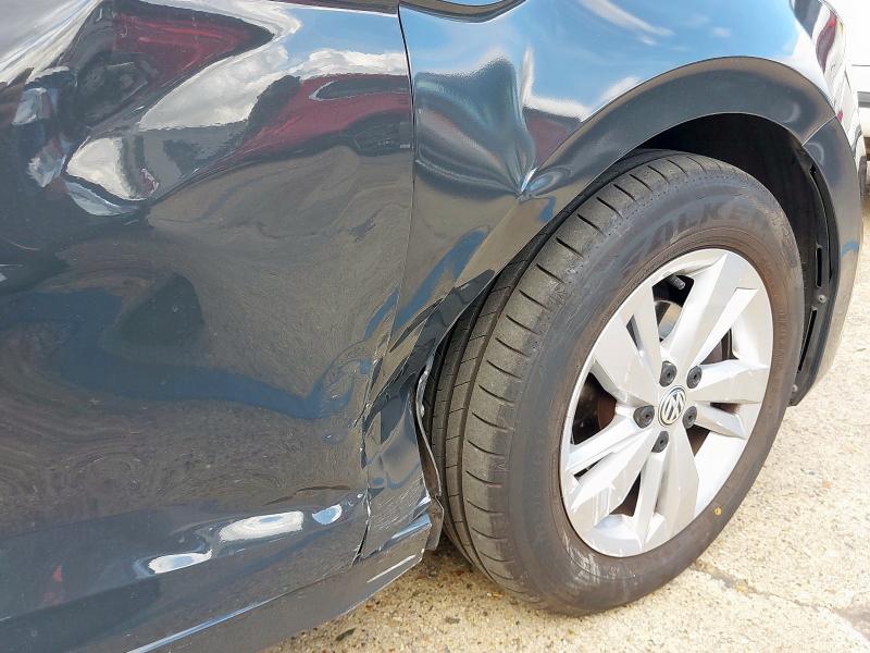2018 VOLKSWAGEN POLO SE