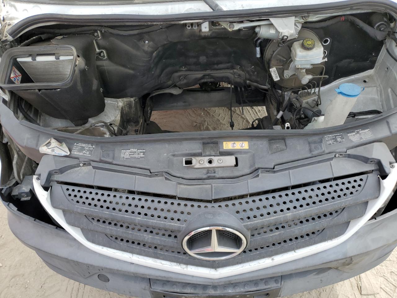 2015 Mercedes-Benz Sprinter 2500 VIN: WD3PE8DB5FP129193 Lot: 70860435