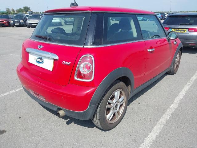 2013 MINI ONE AUTO 