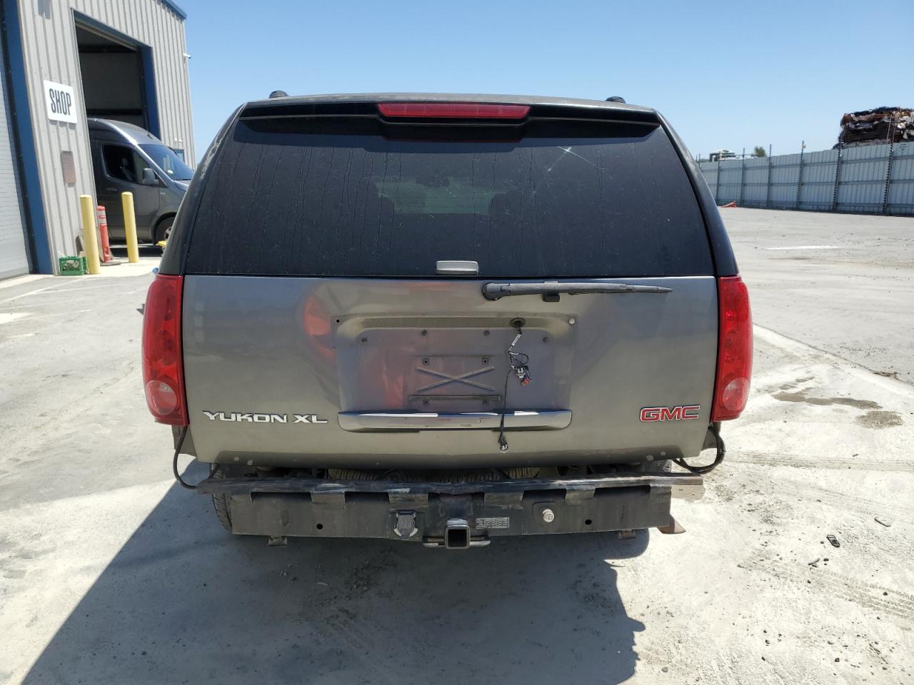2007 GMC Yukon Xl C1500 VIN: 1GKFC16JX7J264655 Lot: 67370225
