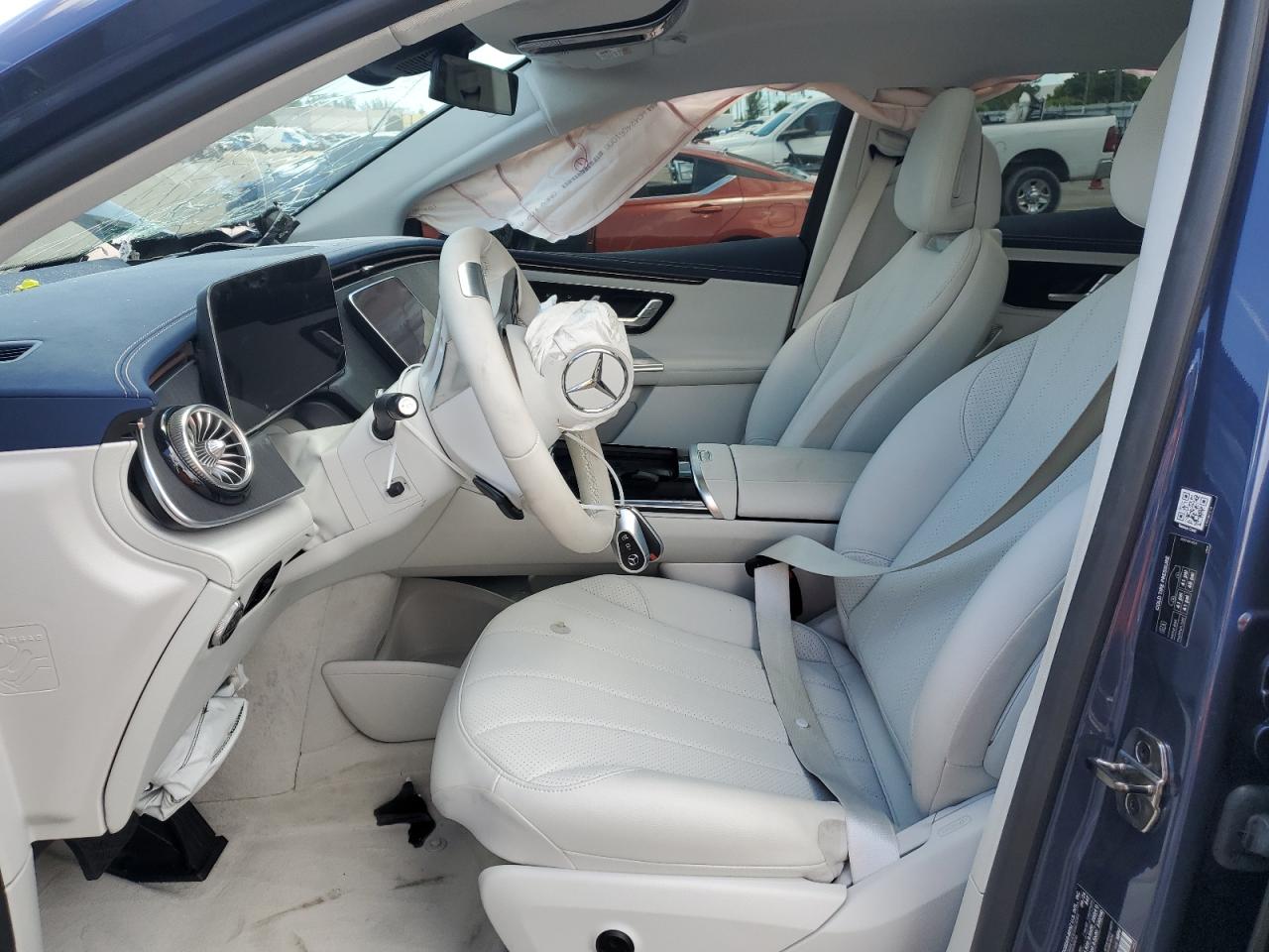 2025 Mercedes-Benz Eqe Suv 350+ VIN: 4JGGM2BB7SA060136 Lot: 68552535