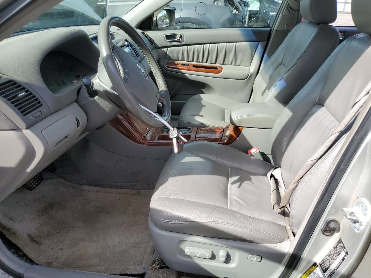 2005 Toyota Camry Le VIN: 4T1BE30K55U963341 Lot: 86118825