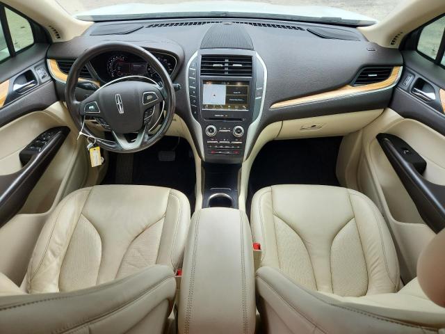 Паркетники LINCOLN MKC 2016 Белы