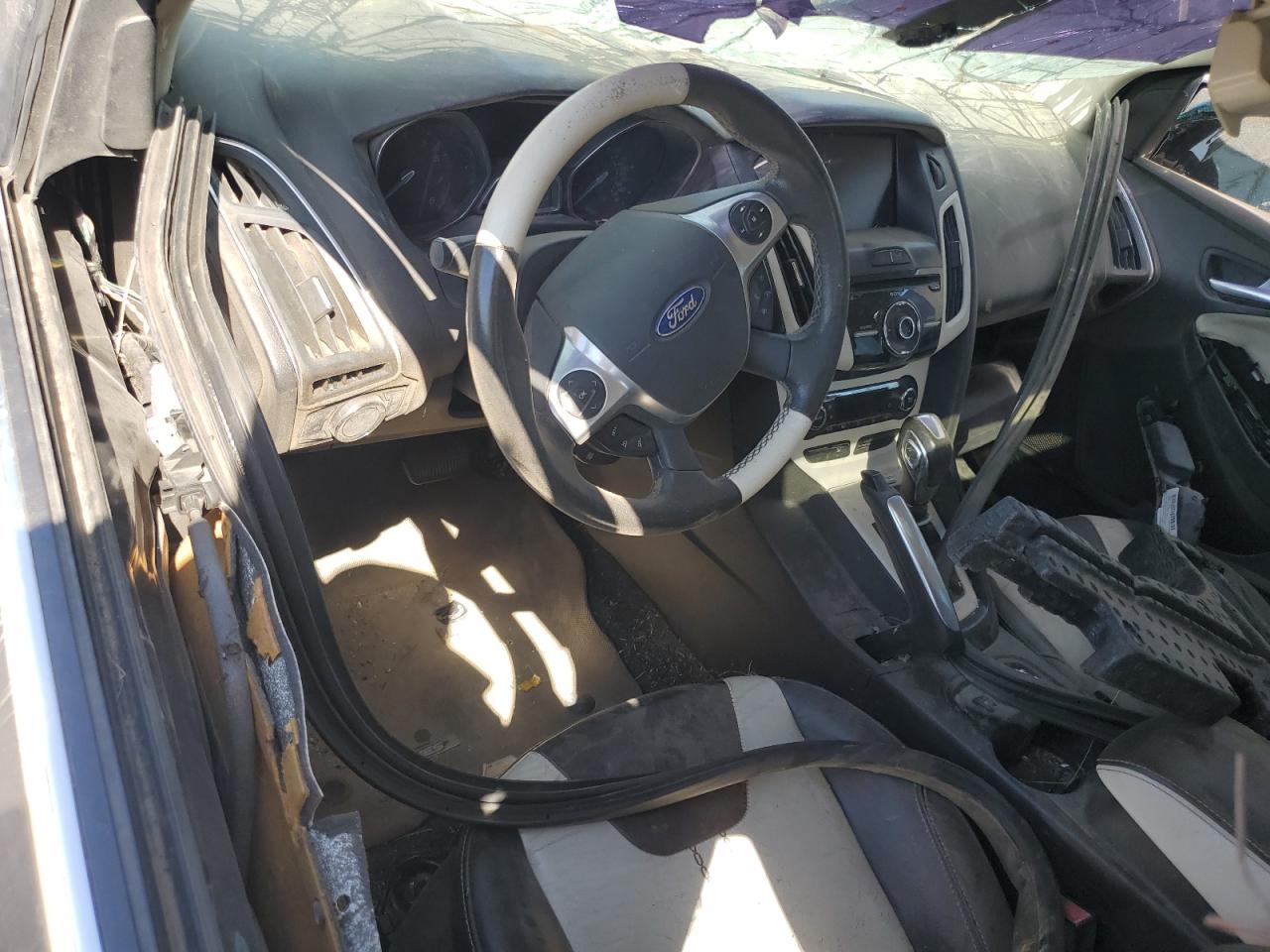 2012 Ford Focus Titanium VIN: 1FAHP3N27CL290241 Lot: 68192255