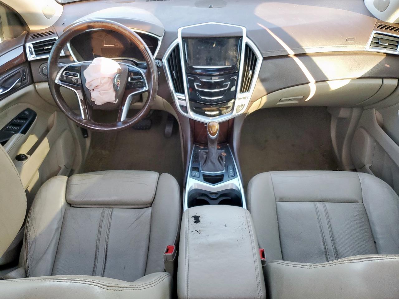 2014 Cadillac Srx Performance Collection VIN: 3GYFNCE36ES558185 Lot: 69234175