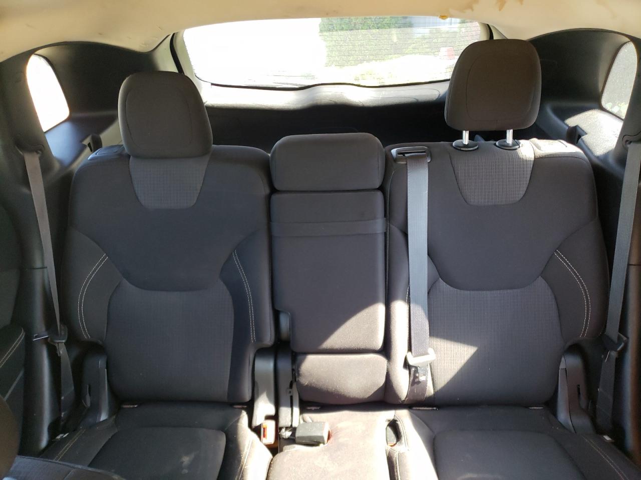 2015 Jeep Cherokee Latitude VIN: 1C4PJMCB3FW749526 Lot: 70626855