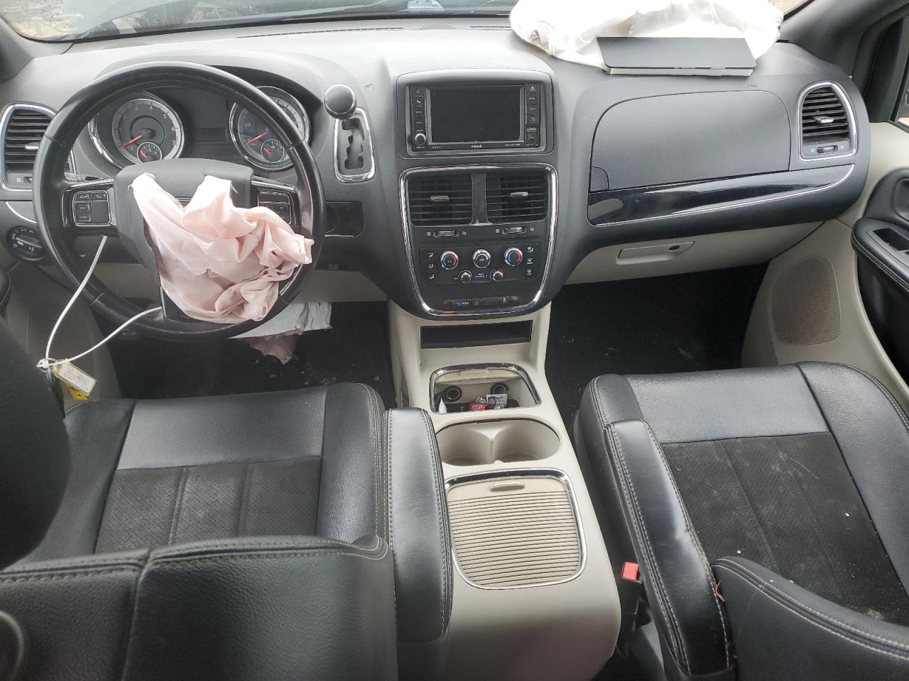 2019 Dodge Grand Caravan Sxt VIN: 2C4RDGCG7KR775370 Lot: 69791235