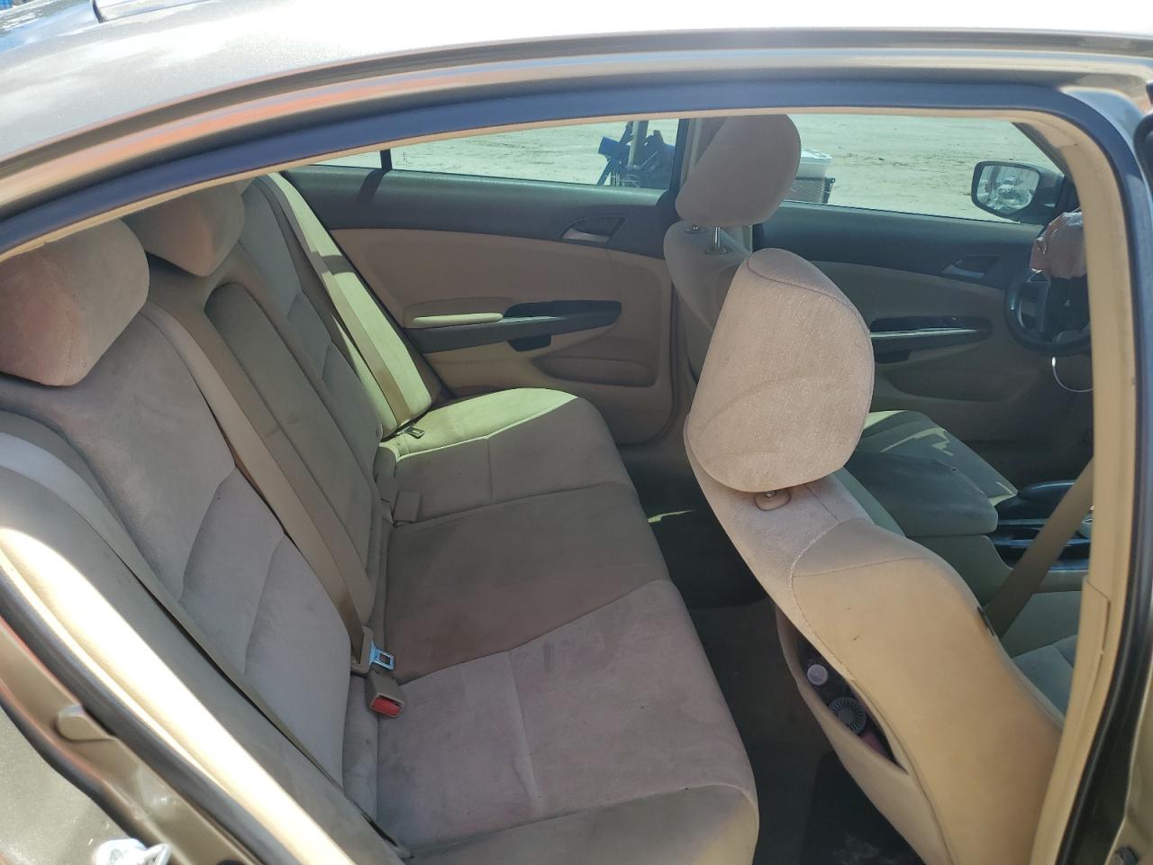 2009 Honda Accord Lx VIN: 1HGCP26389A193268 Lot: 85361055