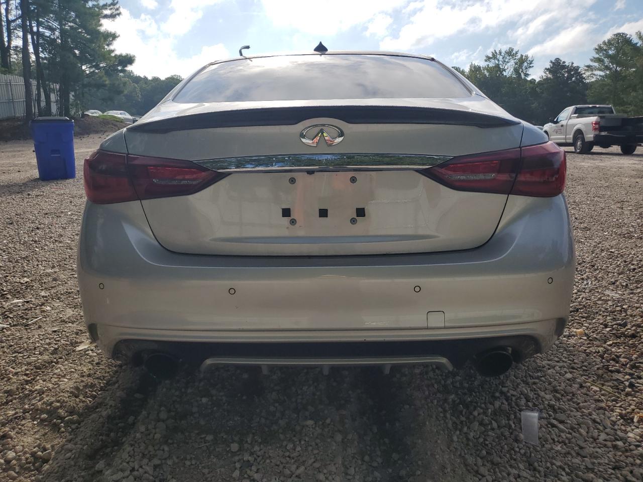 2019 Infiniti Q50 Luxe VIN: JN1EV7AR2KM590262 Lot: 69723125