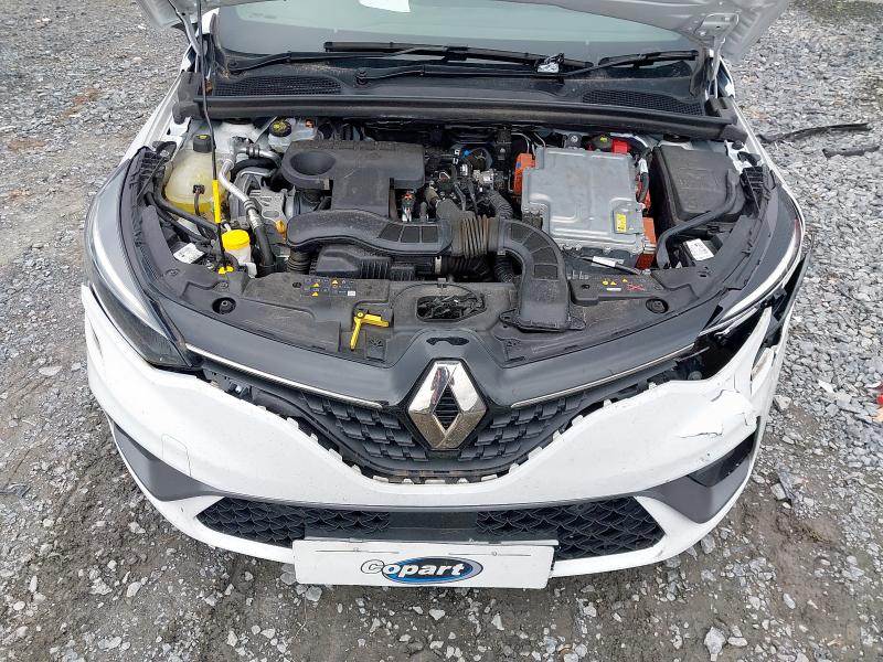 2022 RENAULT CLIO 1.6 E-TECH HYBRID 140 RS LINE 5DR AUTO
