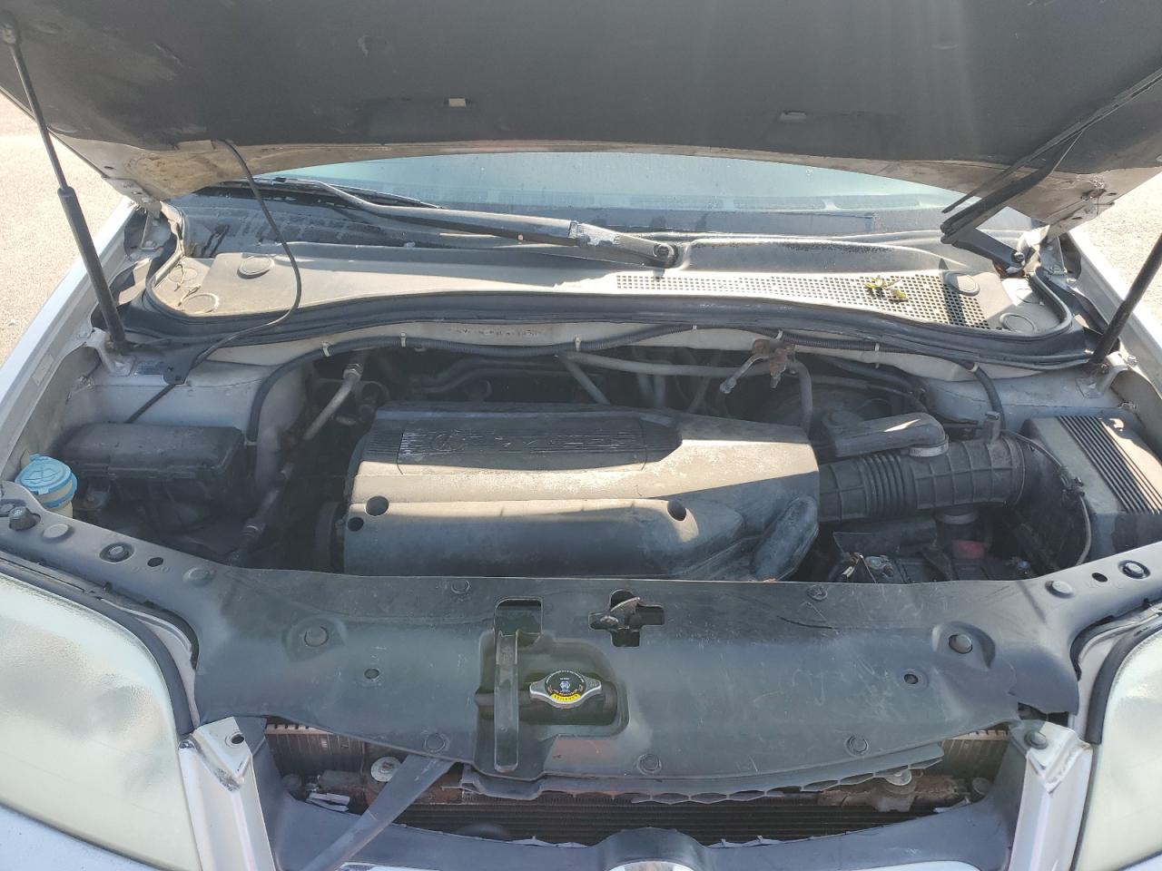 2001 Acura Mdx Touring VIN: 2HNYD18661H511760 Lot: 68574555