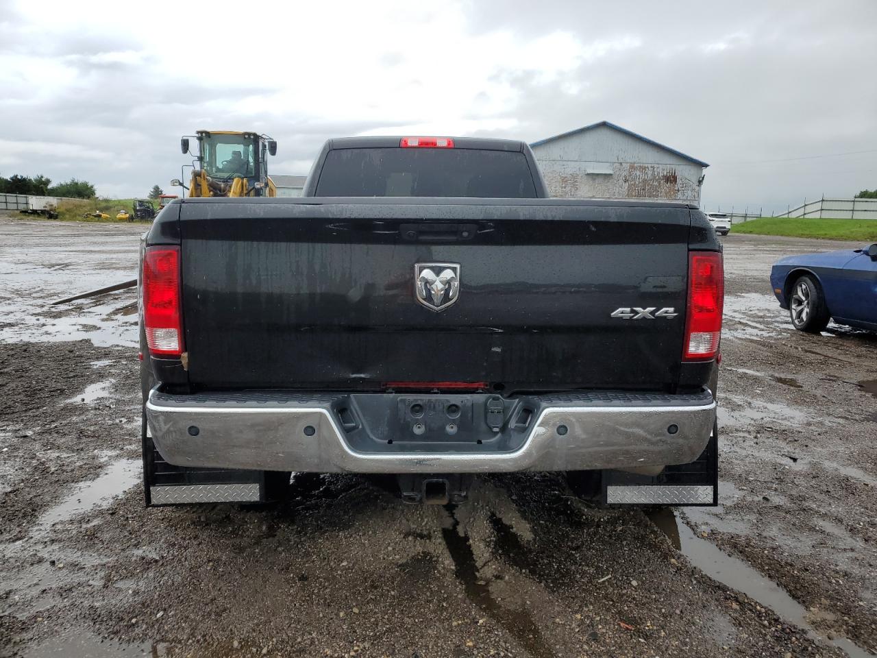 2017 Ram 3500 St VIN: 3C63RRGLXHG717415 Lot: 70172095