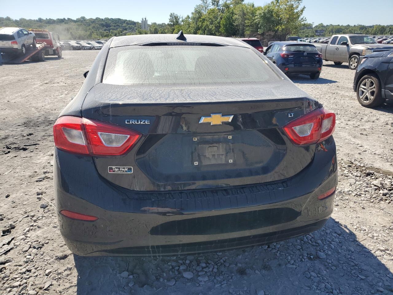 2019 Chevrolet Cruze Lt VIN: 1G1BE5SM1K7113496 Lot: 70493035