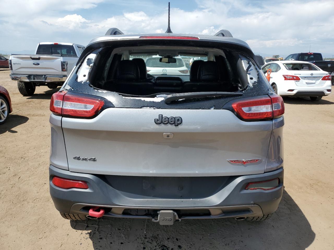 2015 Jeep Cherokee Trailhawk VIN: 1C4PJMBS8FW598586 Lot: 69026945