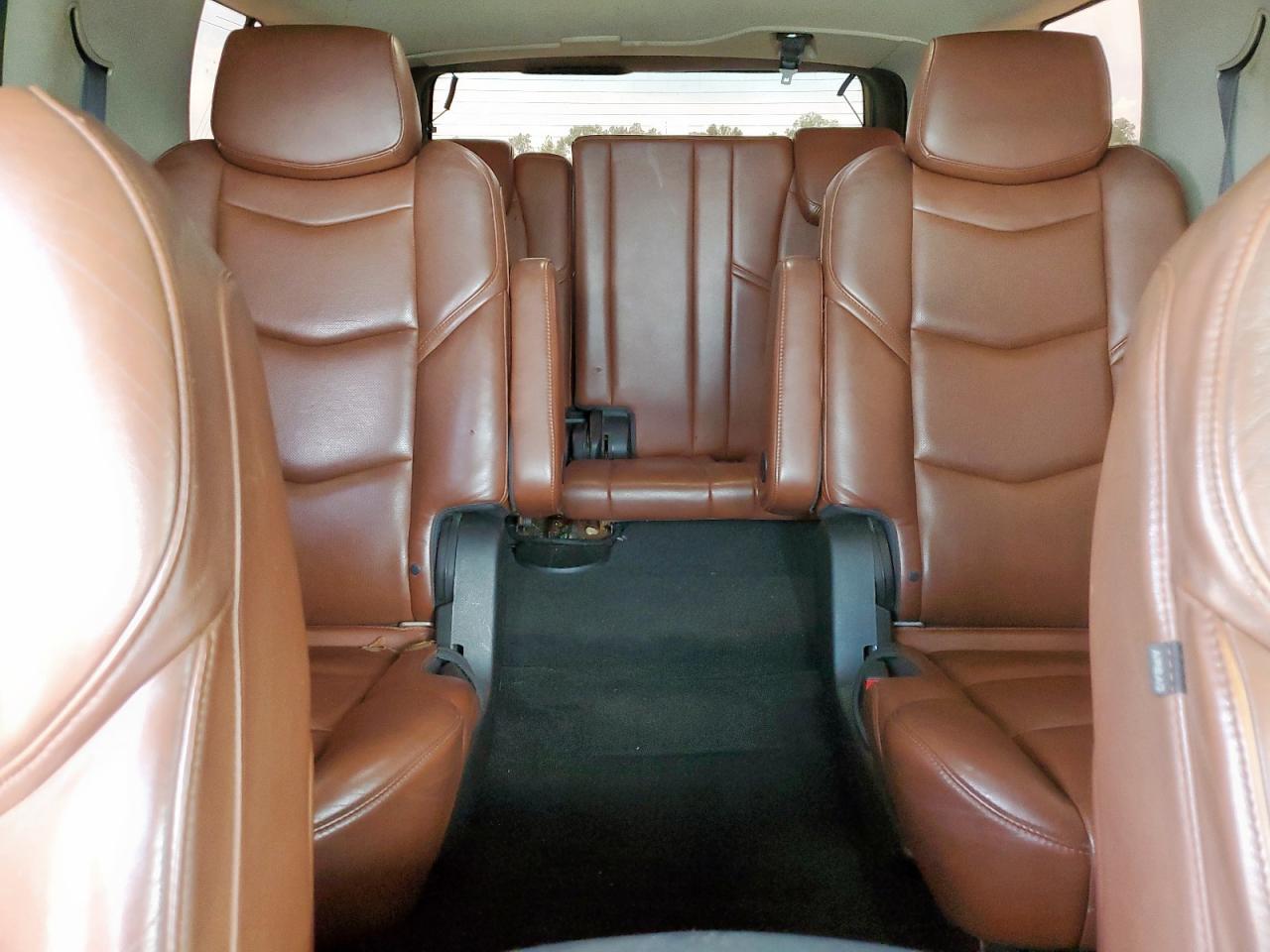 2017 Cadillac Escalade Premium Luxury VIN: 1GYS4CKJ7HR143999 Lot: 69984655