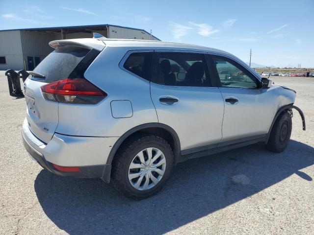  NISSAN ROGUE 2018 Серебристый