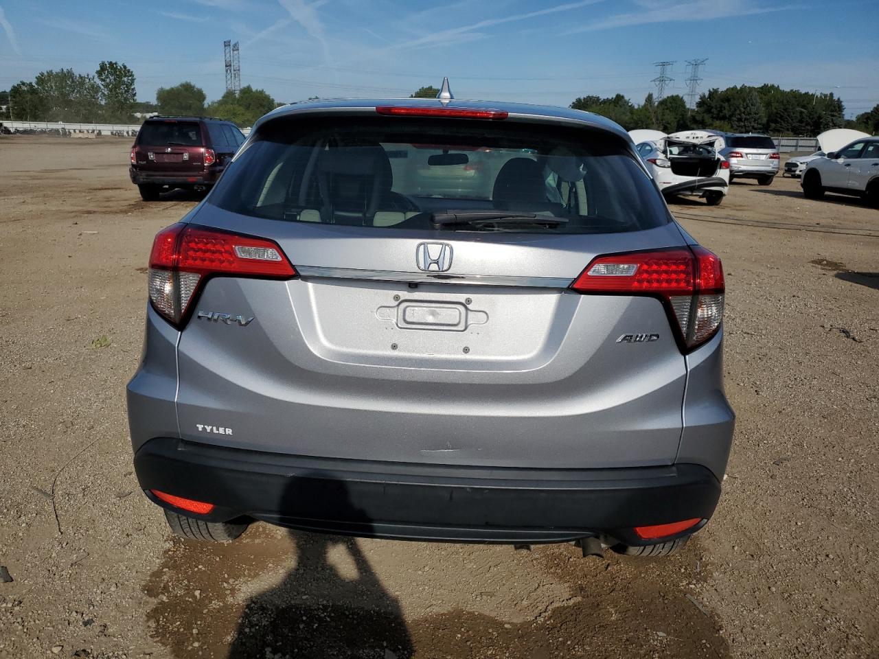 2022 Honda Hr-V Lx VIN: 3CZRU6H39NM708159 Lot: 70557685