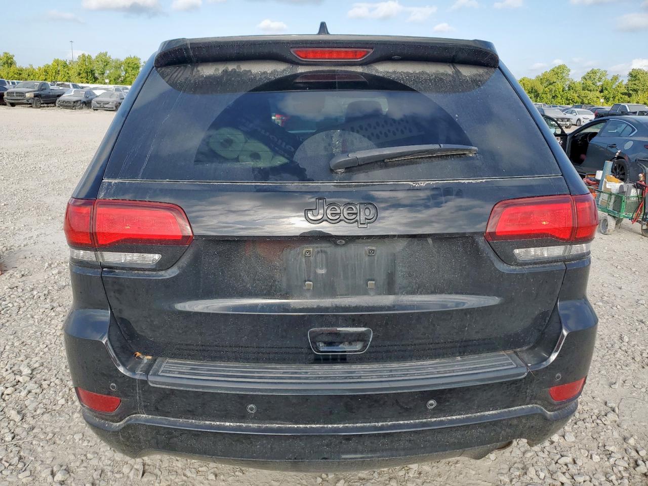 2020 Jeep Grand Cherokee Laredo VIN: 1C4RJEAG5LC246994 Lot: 70876345