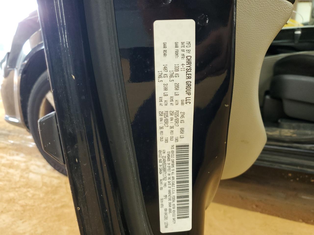 2011 Dodge Grand Caravan Crew VIN: 2D4RN5DG8BR711762 Lot: 66895015