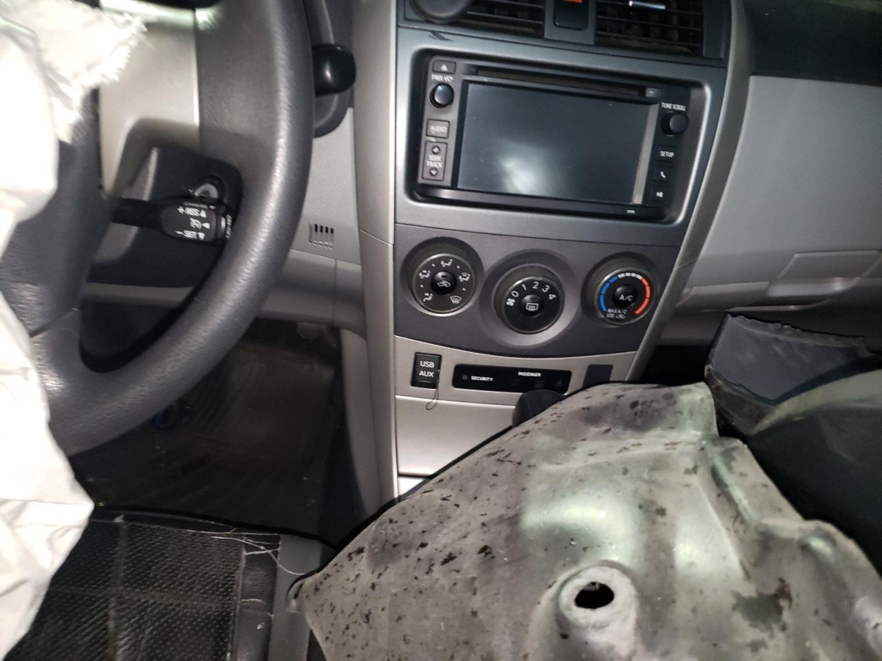 2013 Toyota Corolla Base VIN: 5YFBU4EE2DP151653 Lot: 70430775