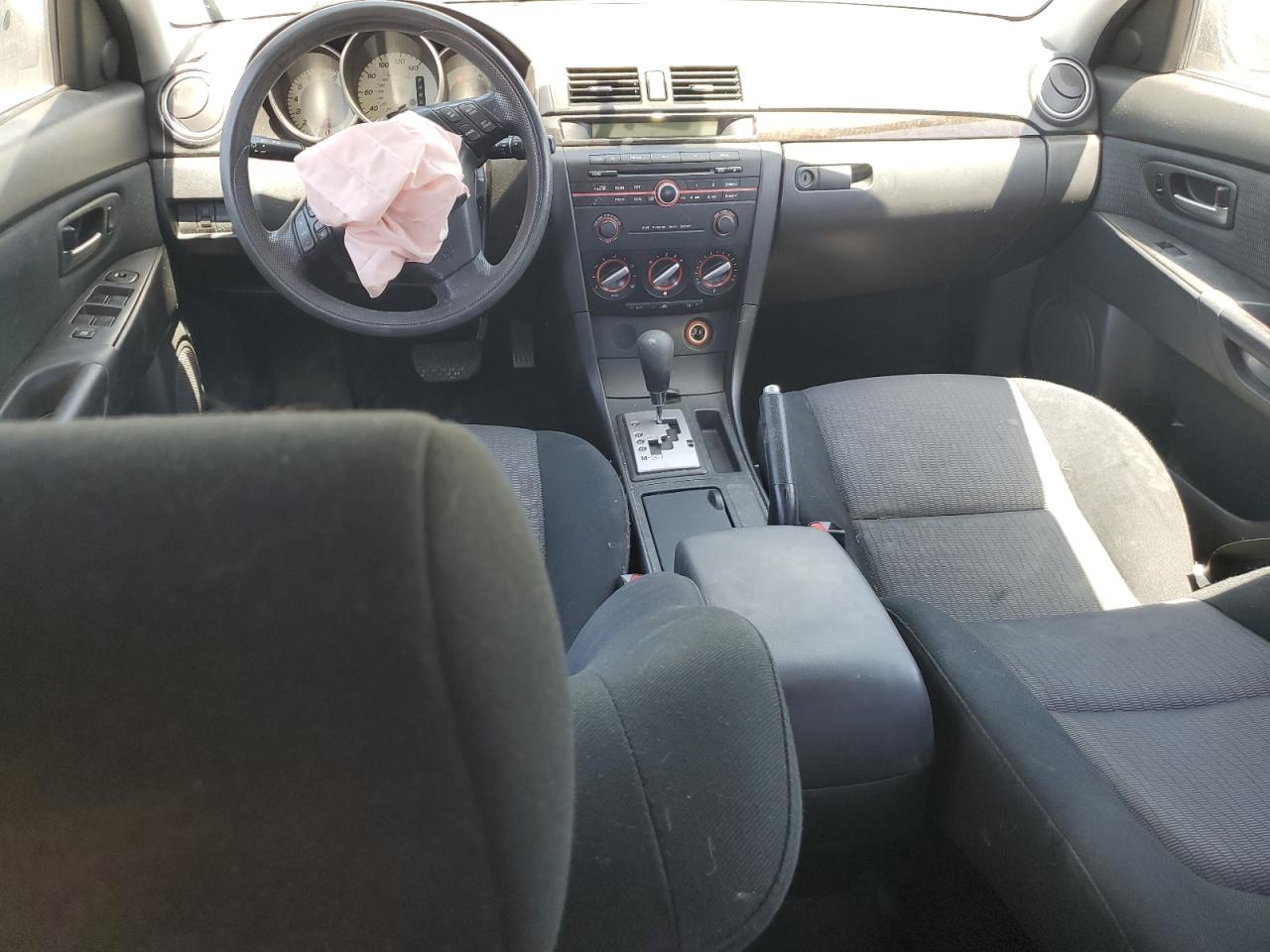 2008 Mazda 3 I VIN: JM1BK32G981815821 Lot: 67538885