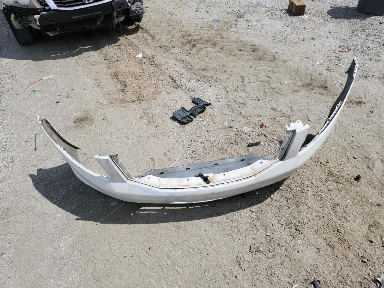 2010 Honda Accord Exl VIN: 1HGCP2F81AA147250 Lot: 69950205