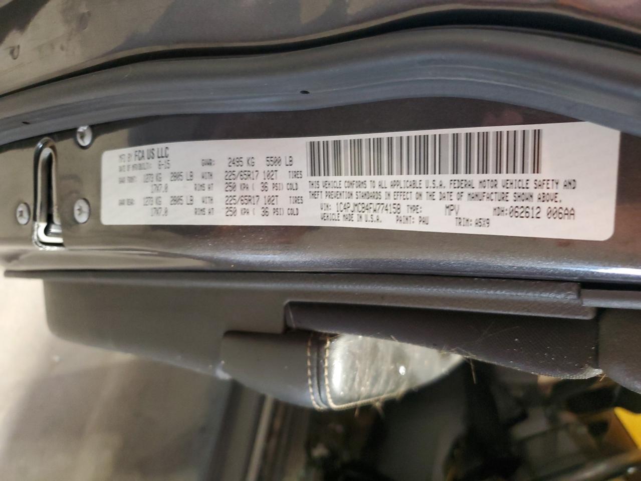 2015 Jeep Cherokee Latitude VIN: 1C4PJMCB4FW774158 Lot: 69181625