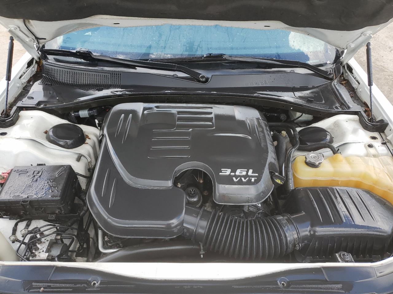 2016 Chrysler 300 S VIN: 2C3CCABGXGH294456 Lot: 70650875